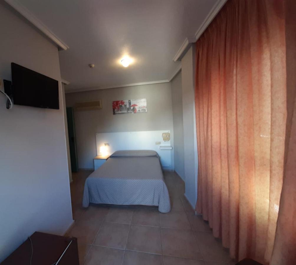 Hotel Central Torrevieja Bagian luar foto